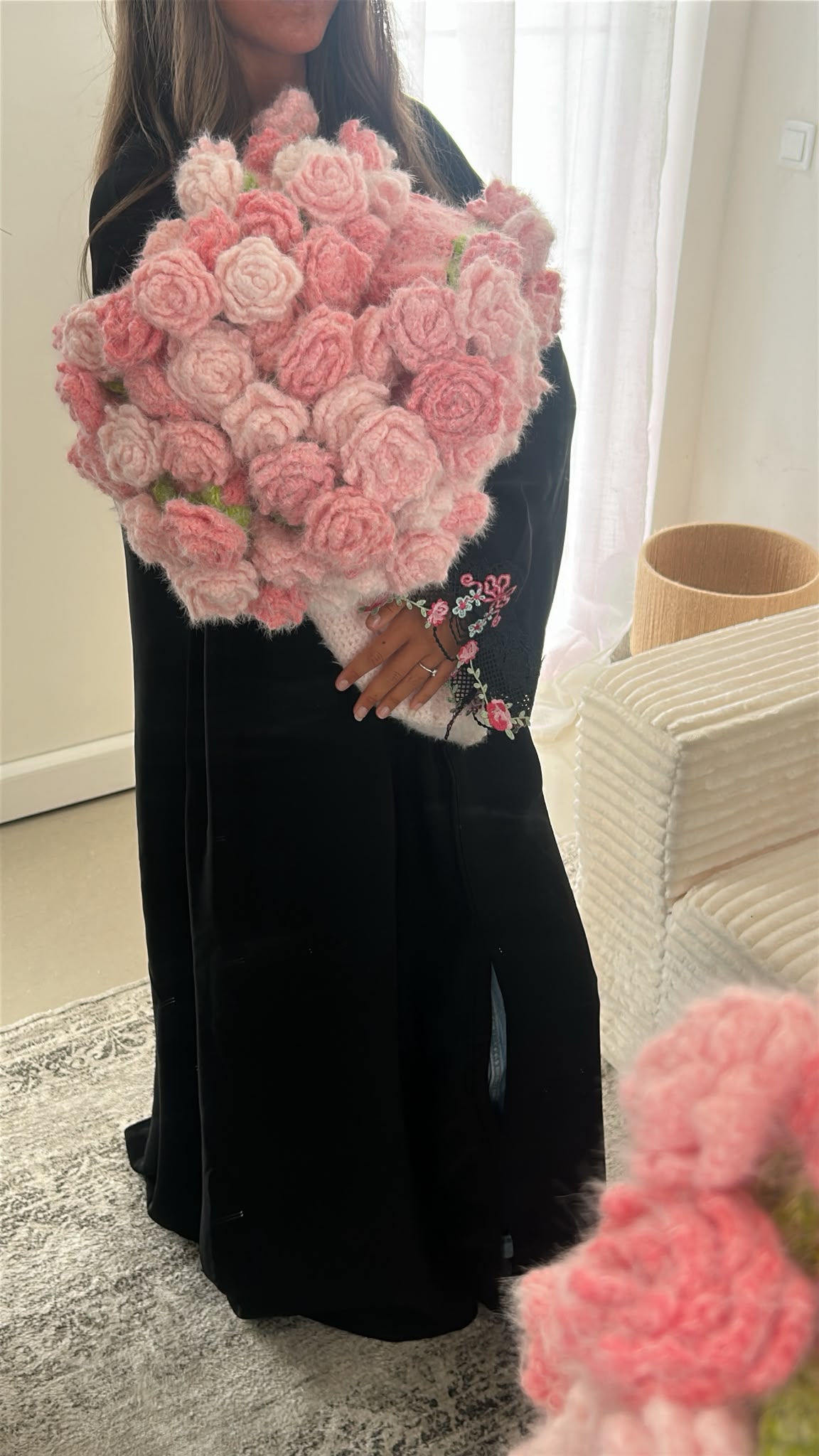 Plaid-bouquet de roses roses - vue en pied